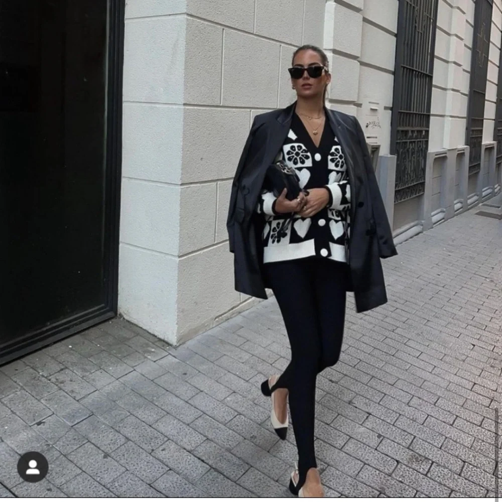 ZARA JACQUARD HEART KNIT JACKET - Picture 10 of 11